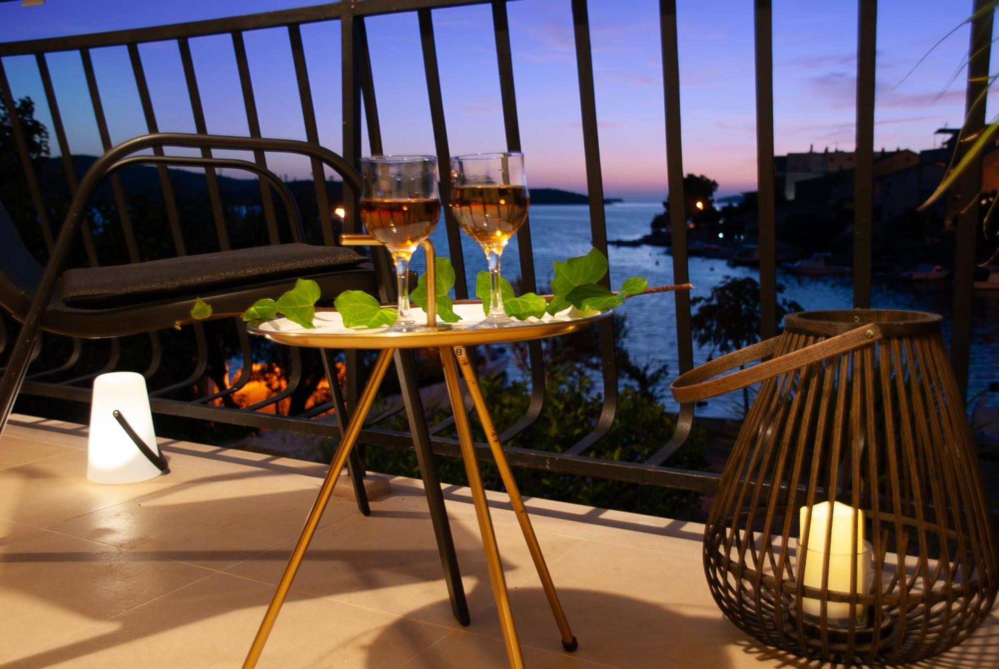 Beachfront Apartment Nikol Žaborić Zewnętrze zdjęcie