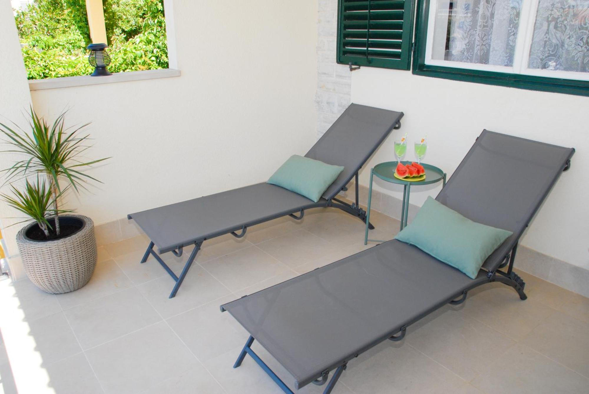 Beachfront Apartment Nikol Žaborić Zewnętrze zdjęcie